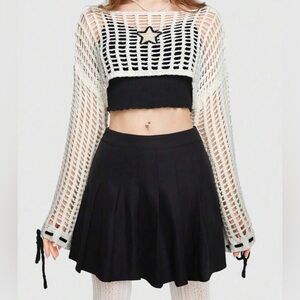 ROMWE Cream Crochet Crop Top with Black Star Detail